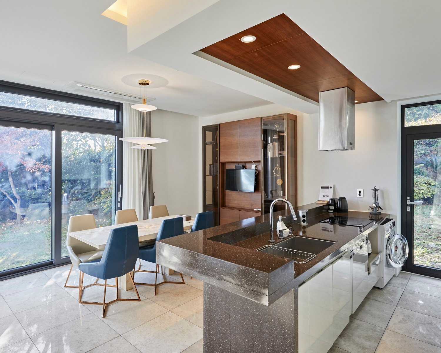 펜트하우스 A