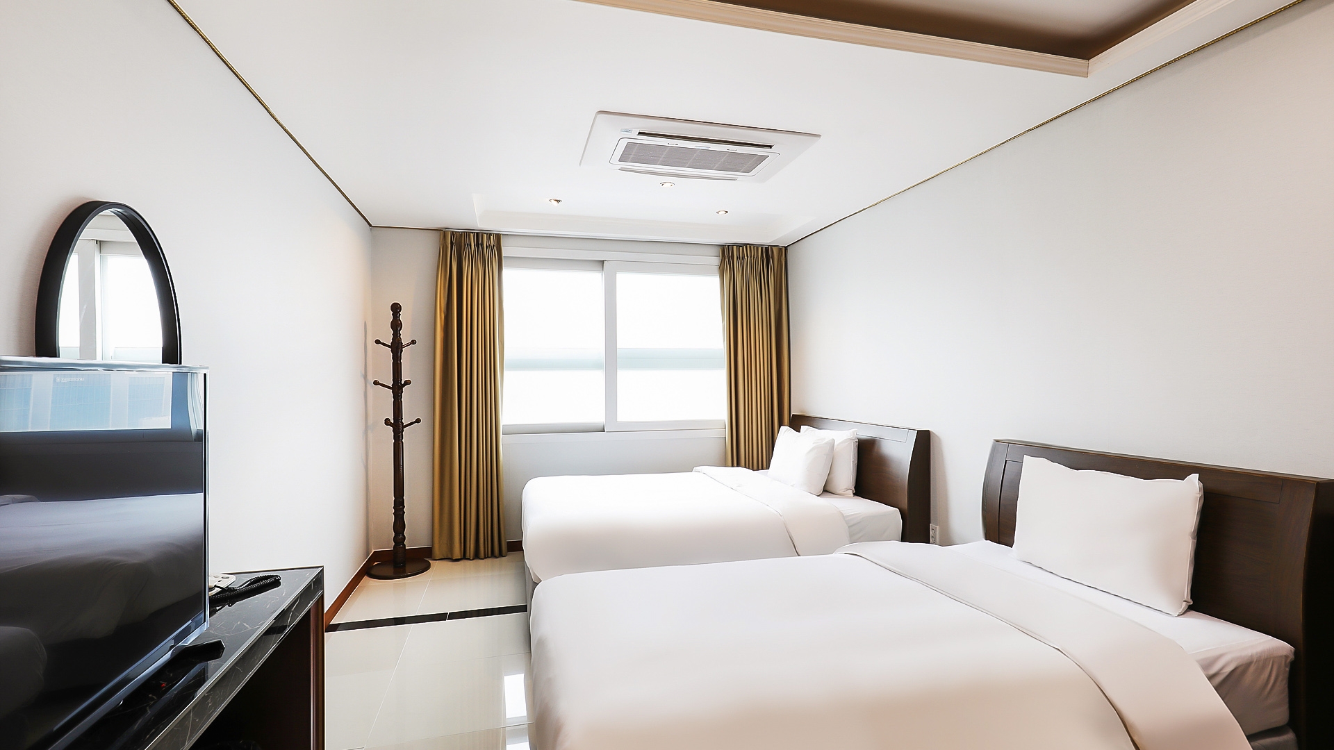 디럭스 트윈 (with Kitchen)