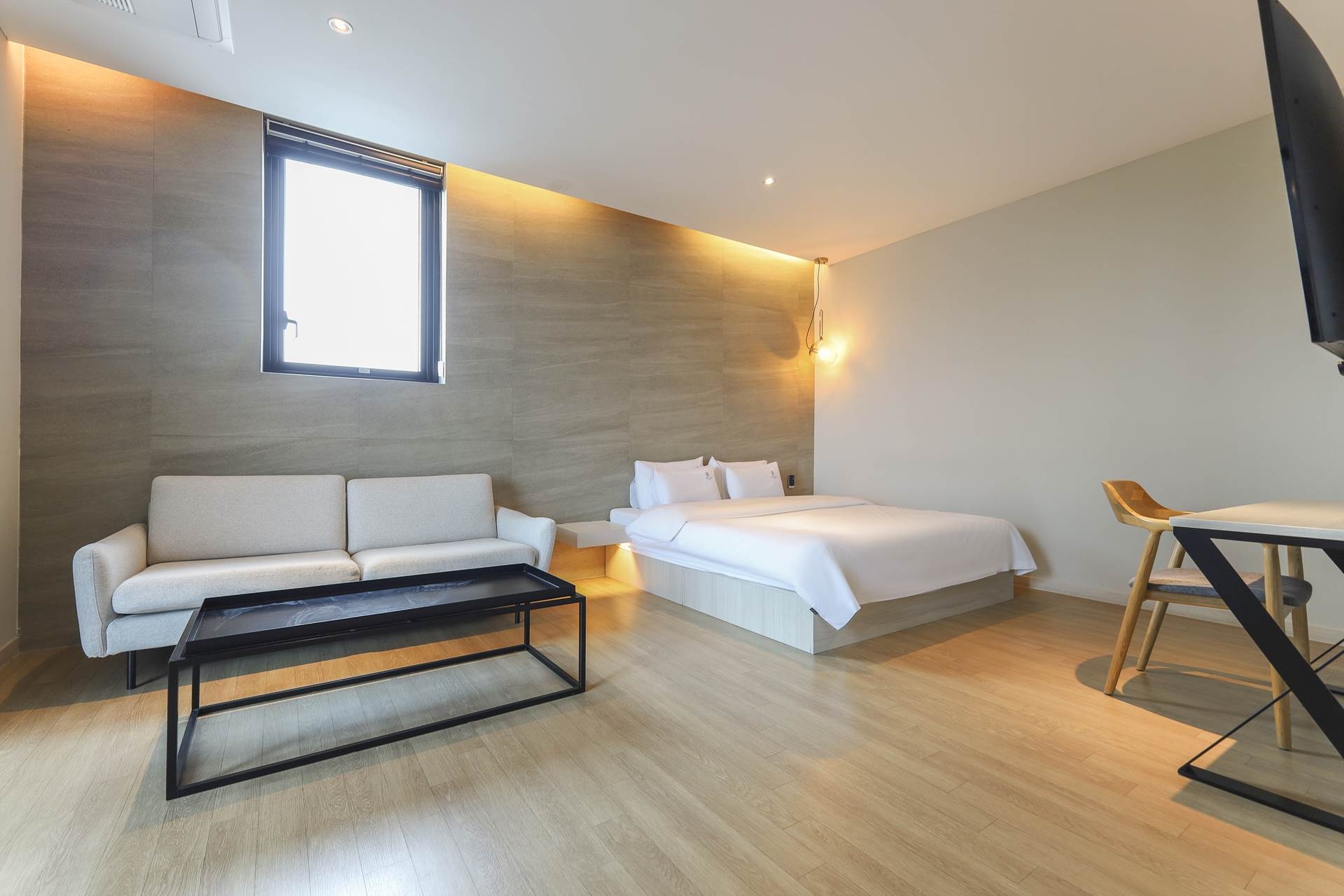 Studio (사이드 오션뷰)