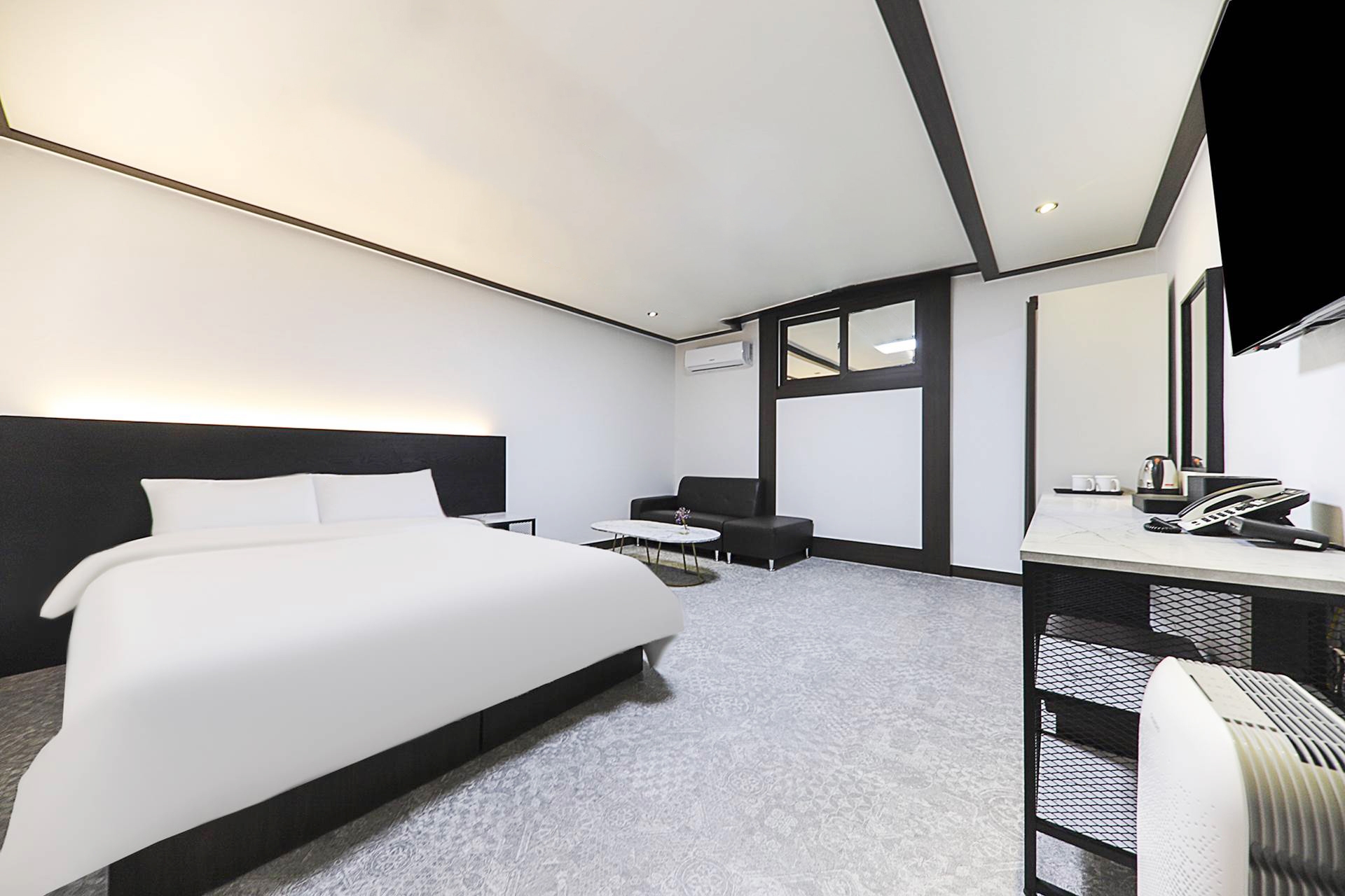 그랜드 디럭스(65in"4K 스마트T