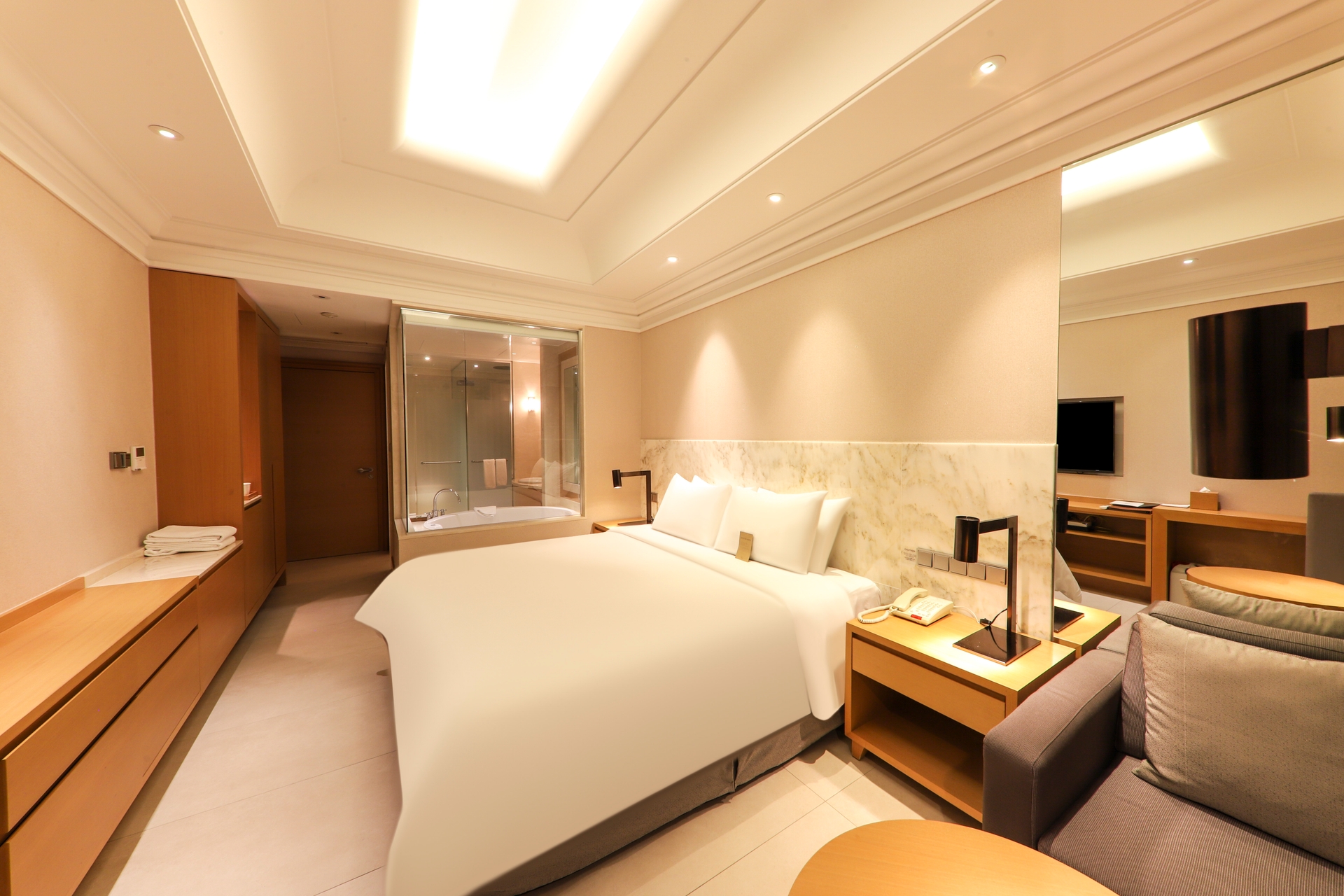 슈페리어 킹 더블룸