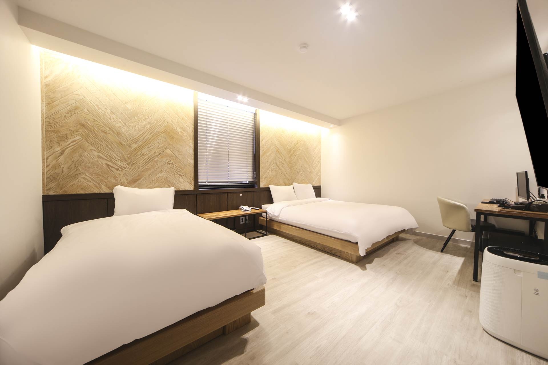 트윈룸(65인치 스마트TV, 공기청정