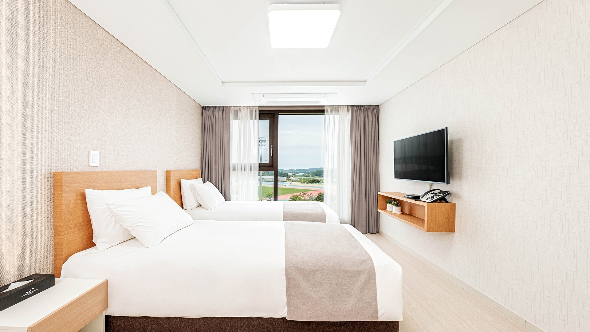 스탠다드 트윈룸