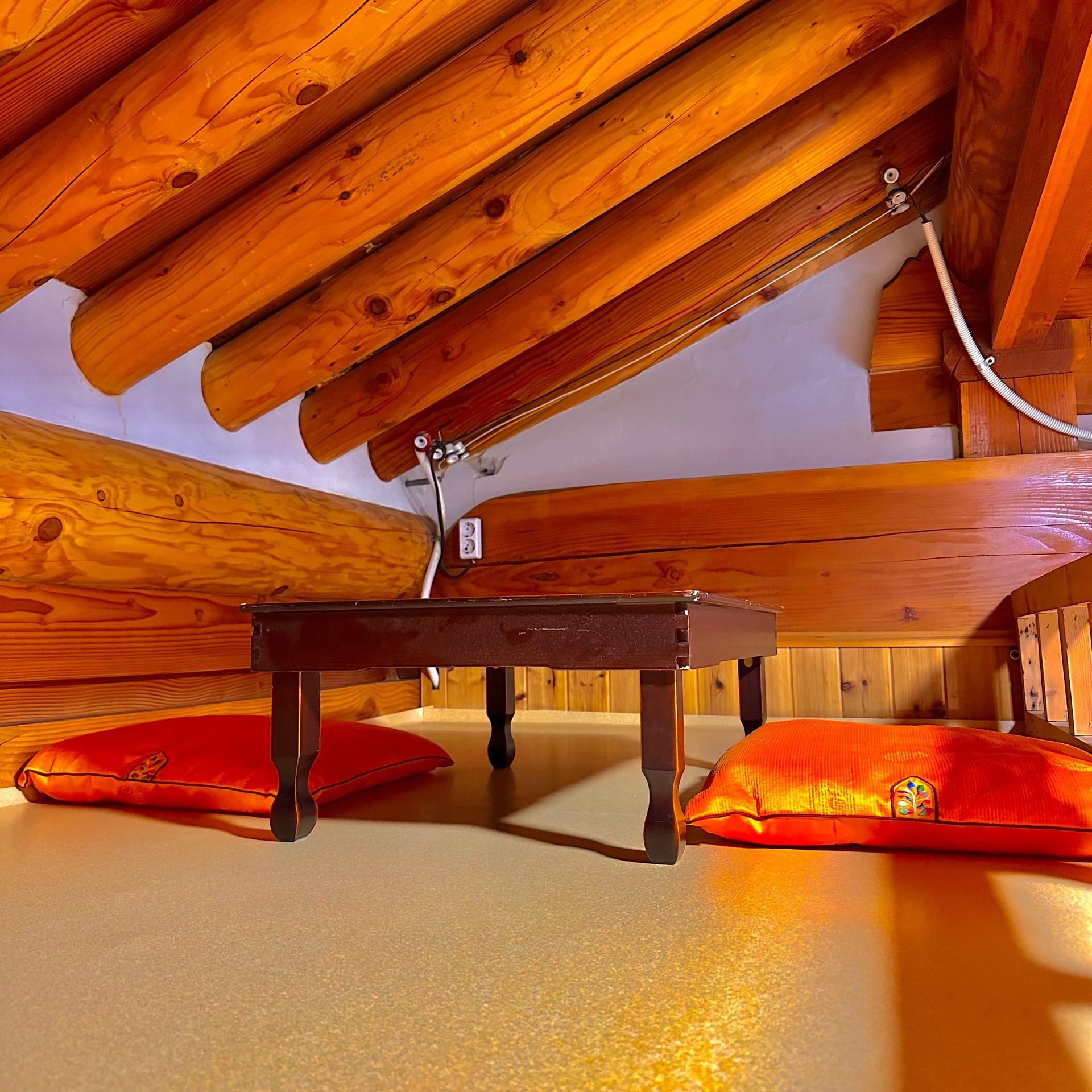 2F 목단(커플,가족룸)