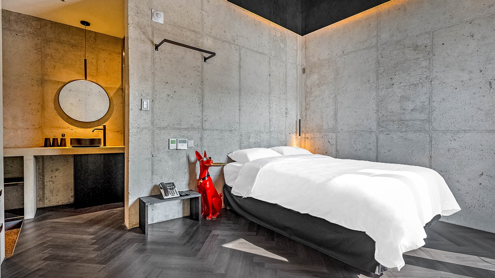 코너 스탠다드 더블