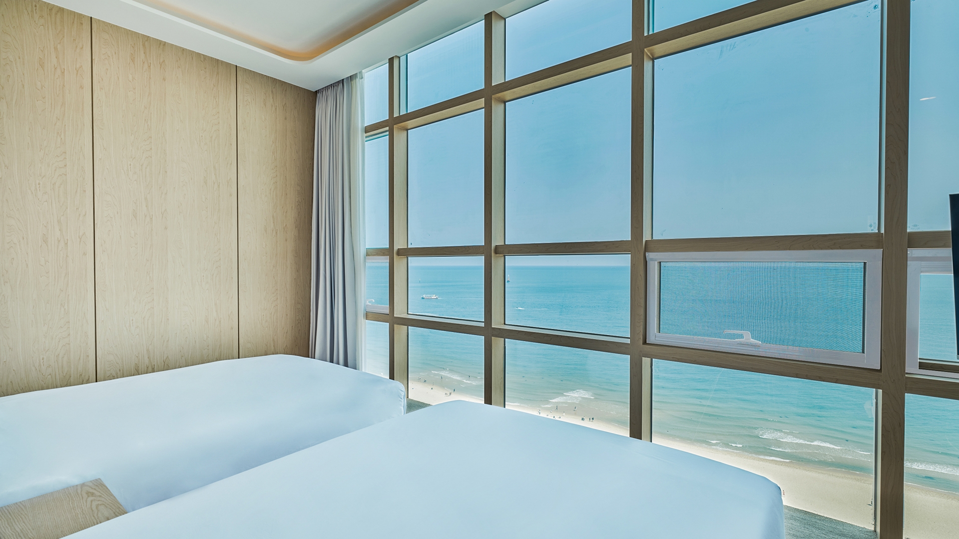 [본관] 오션 프리미어 패밀리 (최상층)