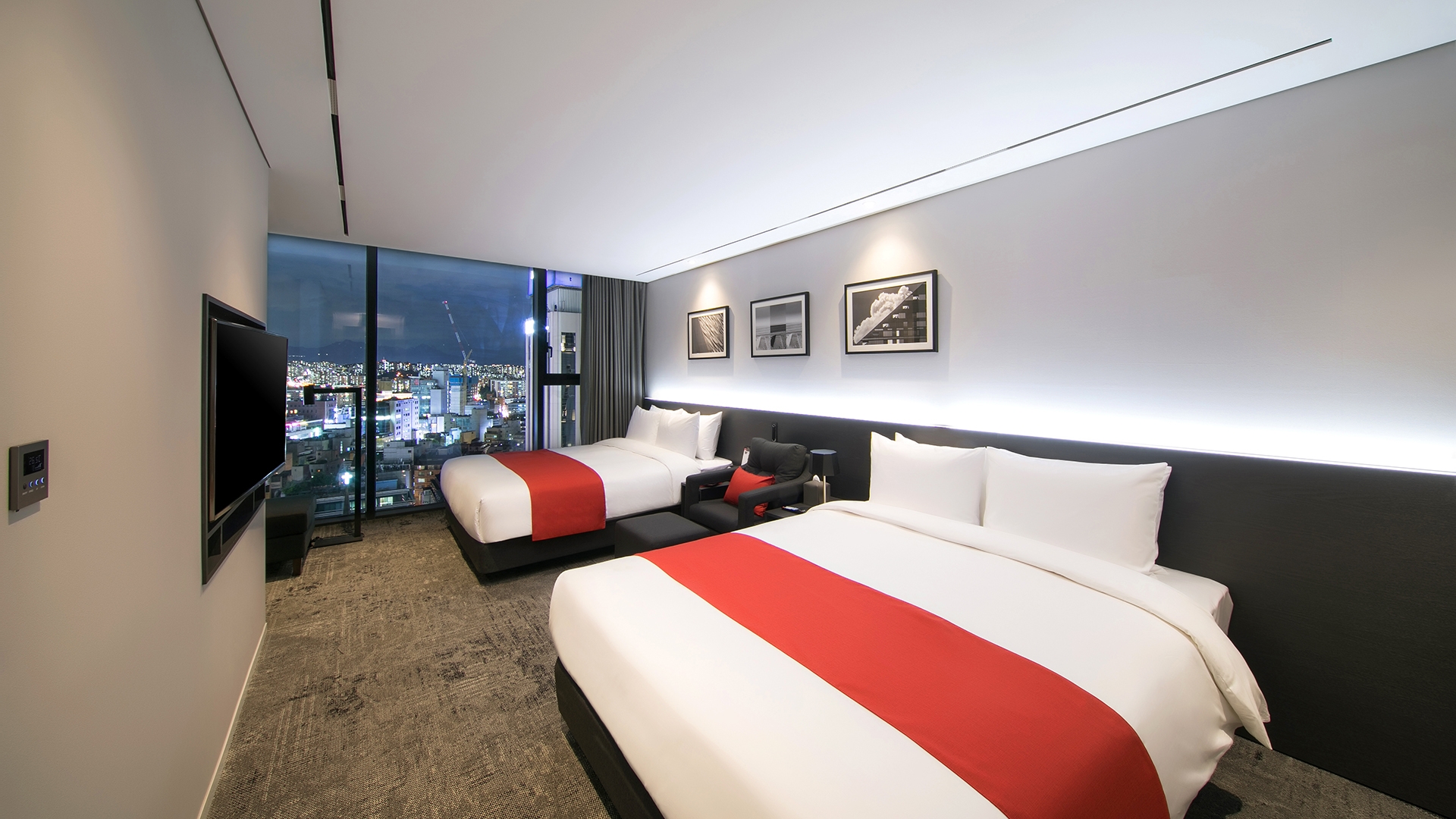 에이든 쿼드러플 스위트