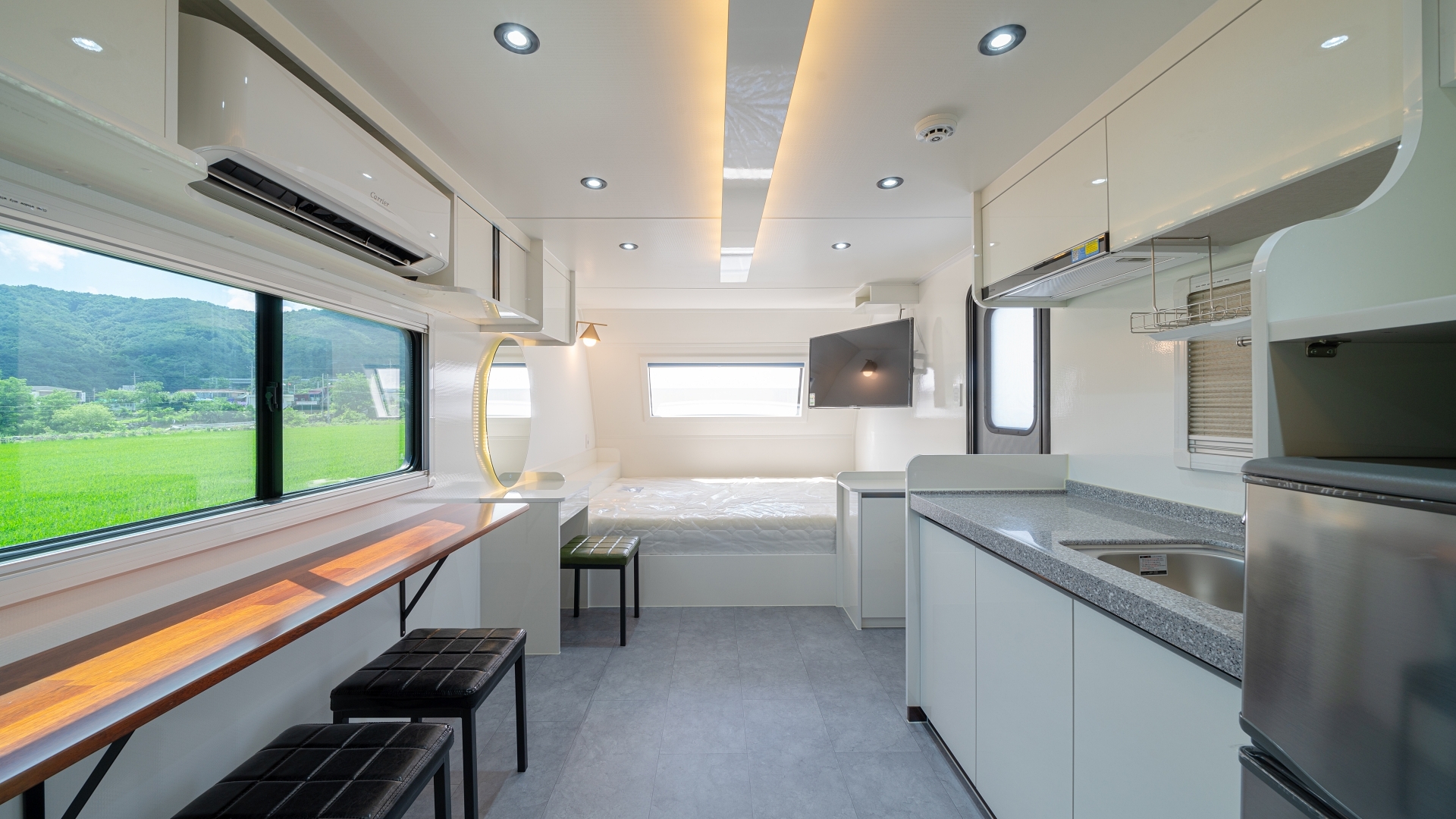 [THE FOREST] 카라반