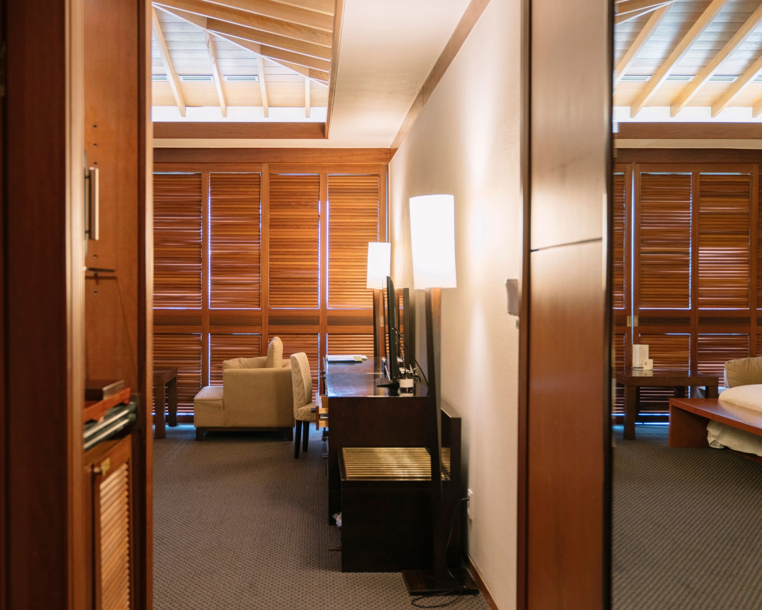 디럭스 양실