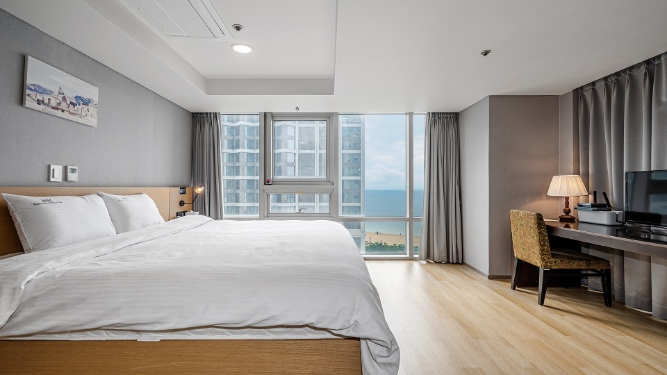 슈페리어 더블 (하프오션뷰)