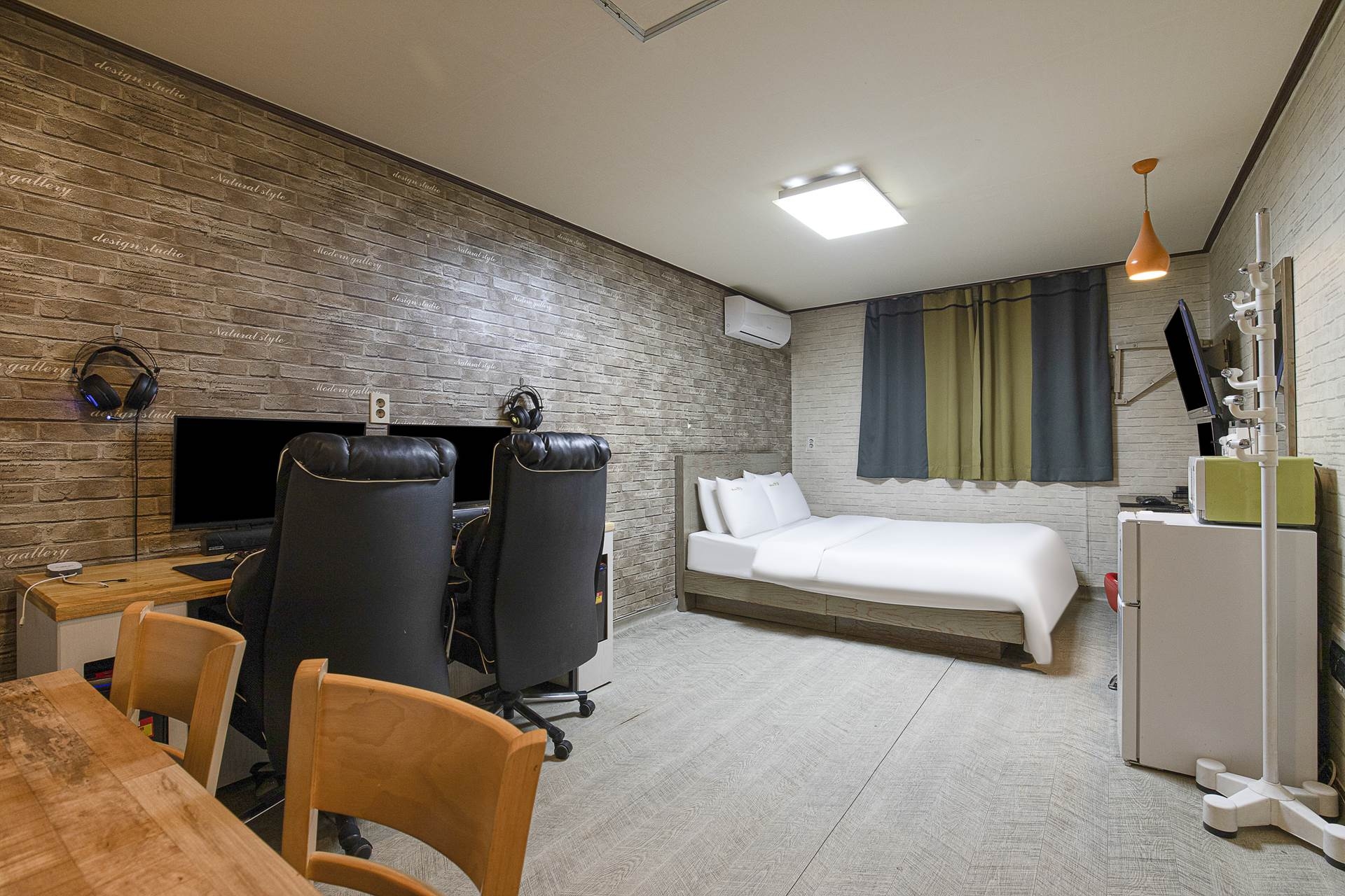 커플2PC-원룸텔 2층