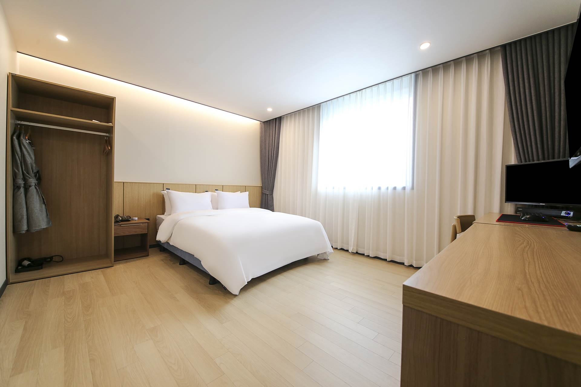 슈페리어[디즈니+,NETFLIX,최고