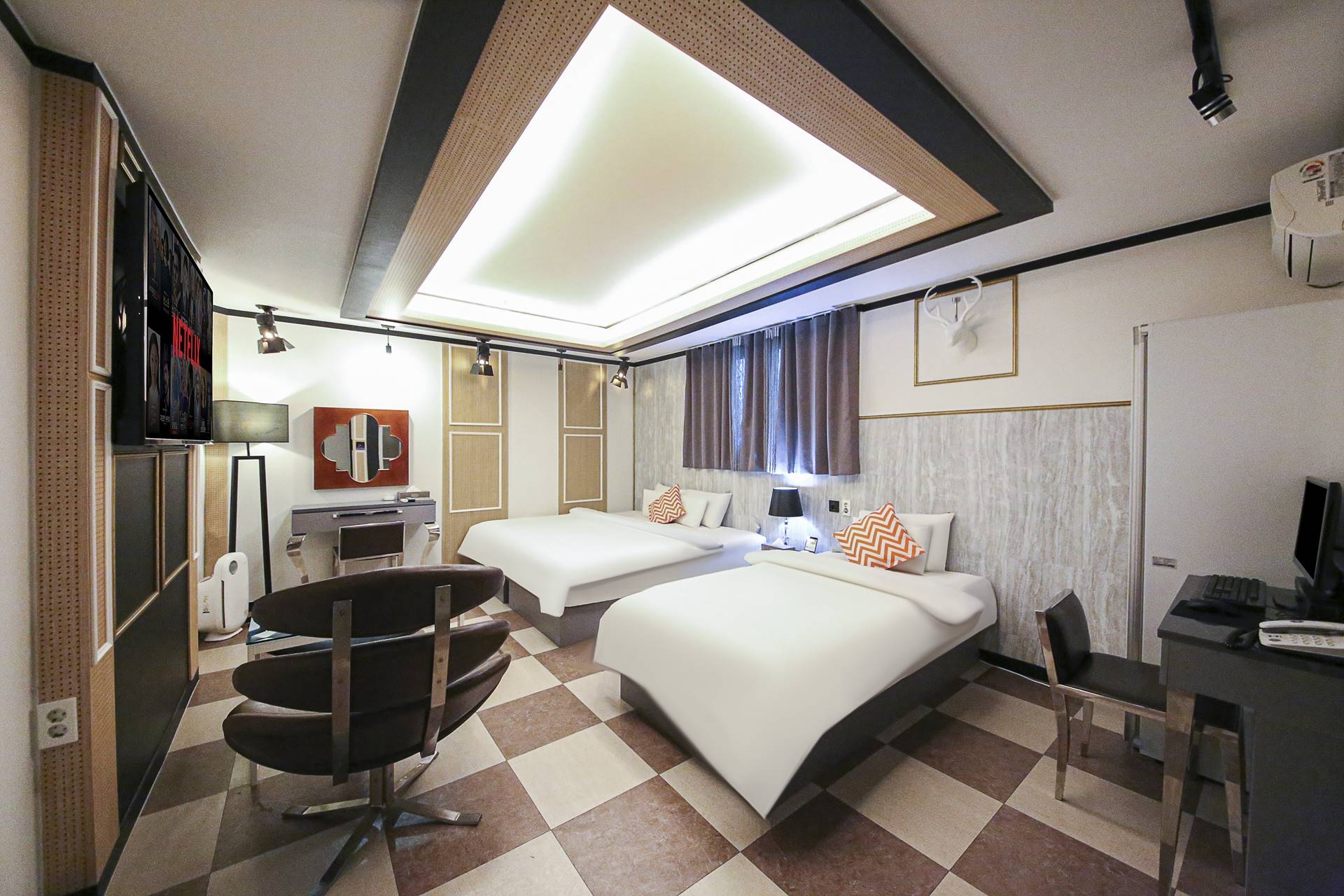 스위트(넓은침대,스타일러,공기청정기,