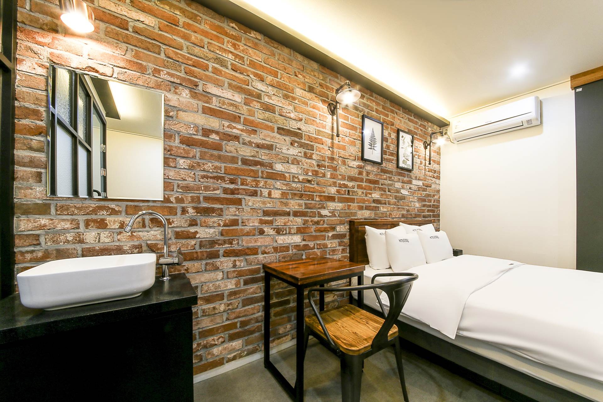 프리미엄룸(에어드레서/넷플릭스/공기청