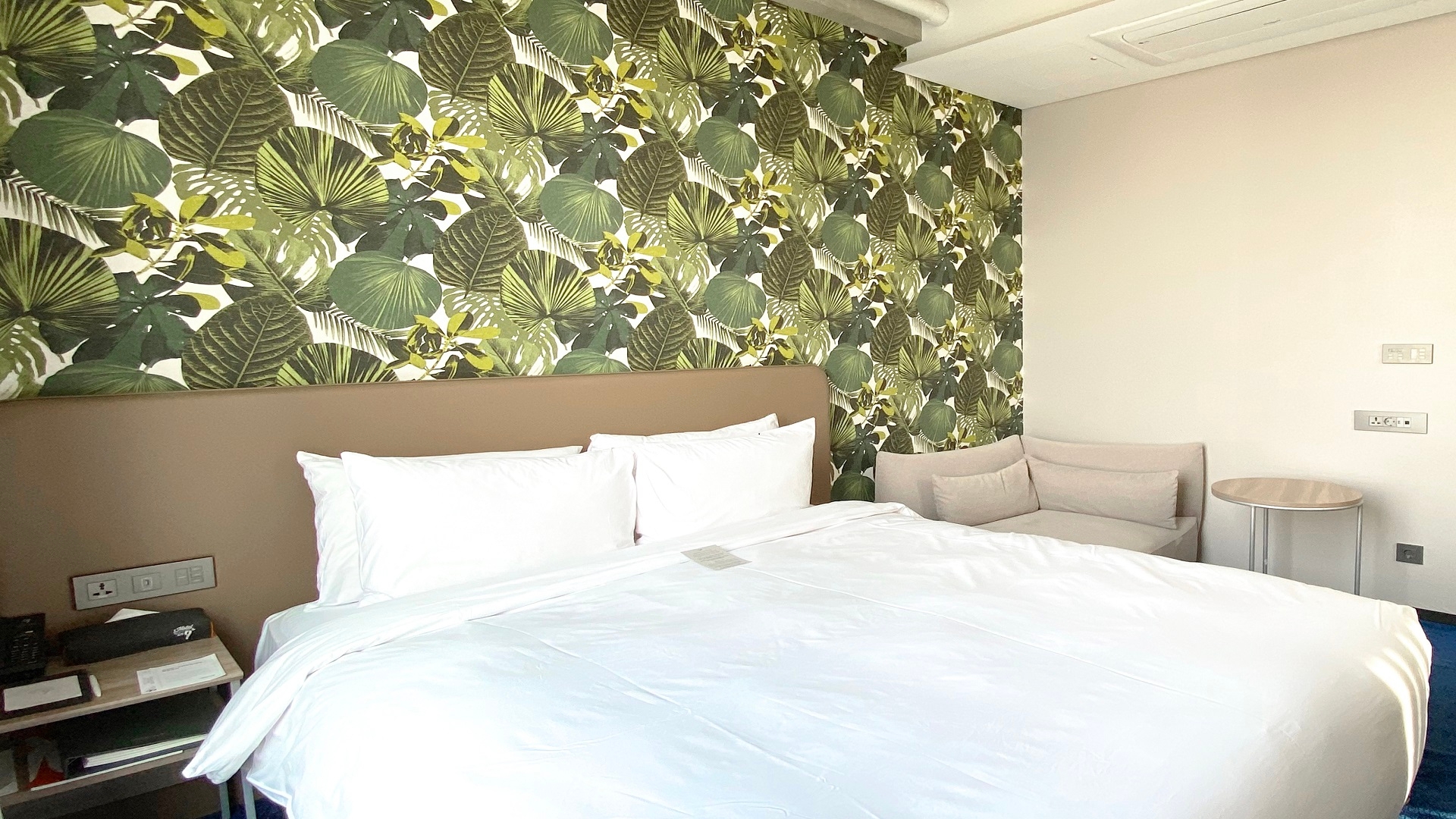 디럭스 코너 더블