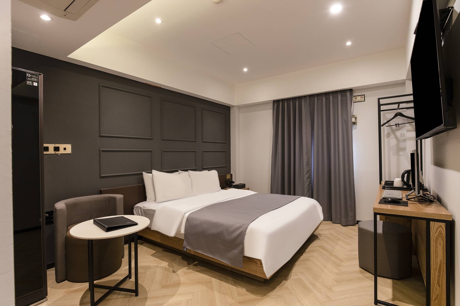 Premium(65TV,넷플릭스,스타