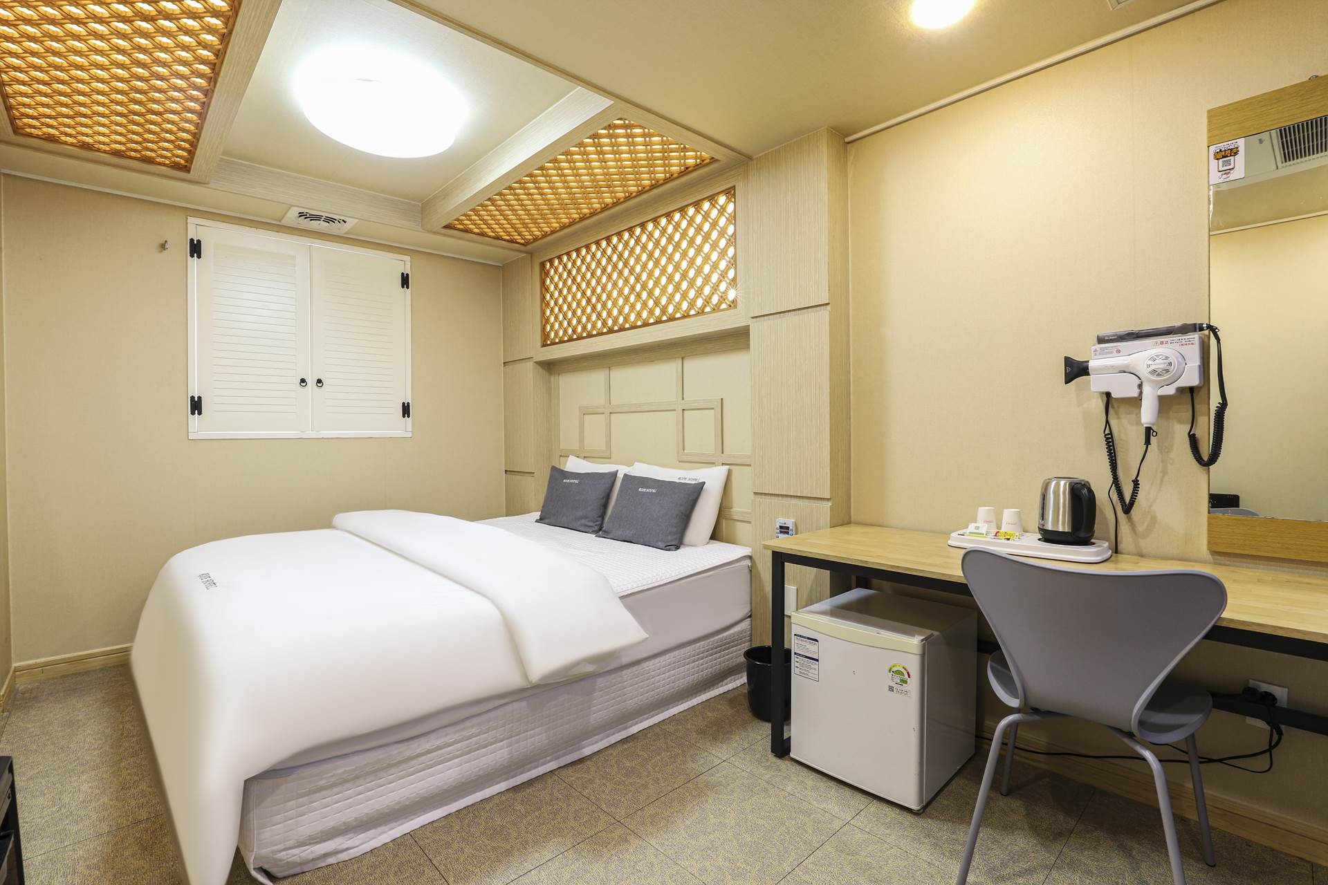 스탠다드(라텍스침대/호텔식침구/넷플릭