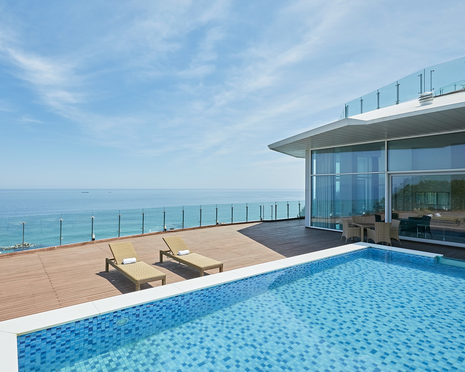 풀빌라 로얄 스위트