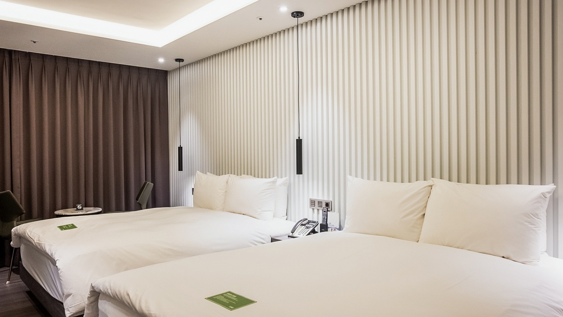 로얄 코너 스위트 (코너뷰)