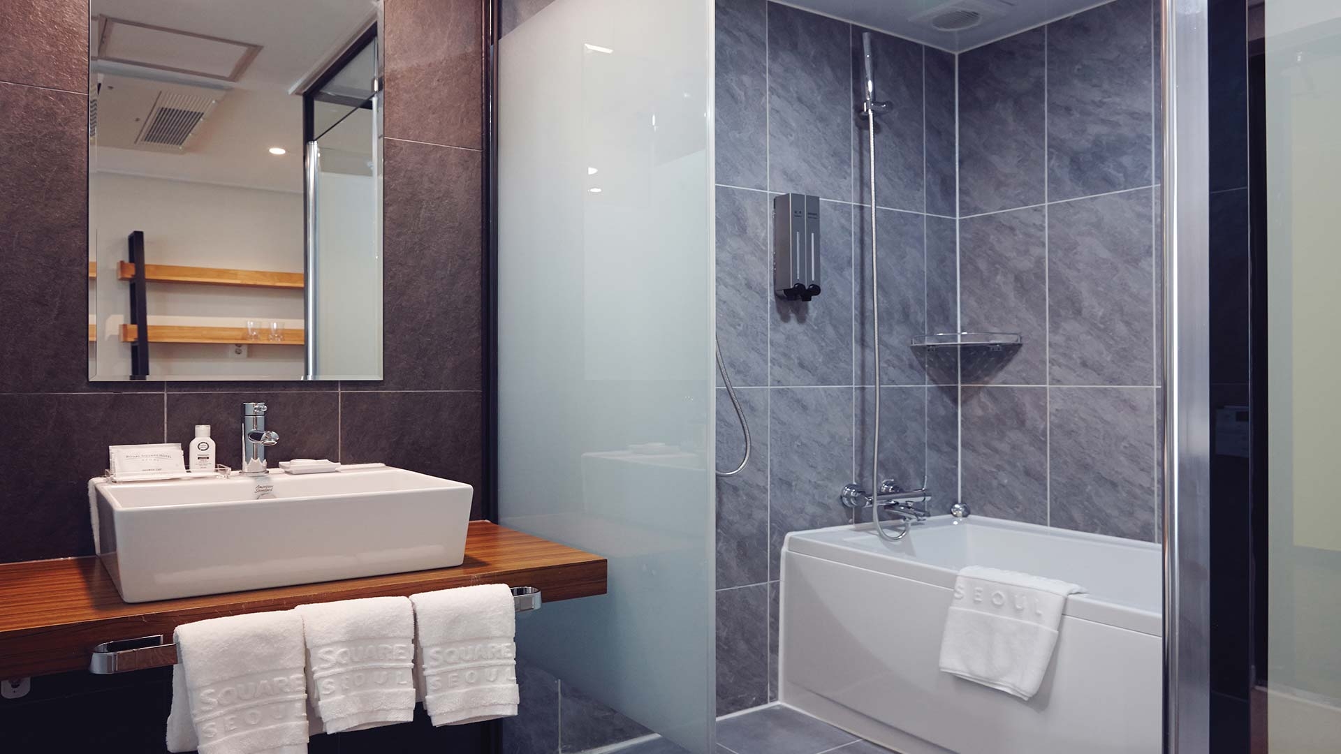 로얄 디럭스 트윈