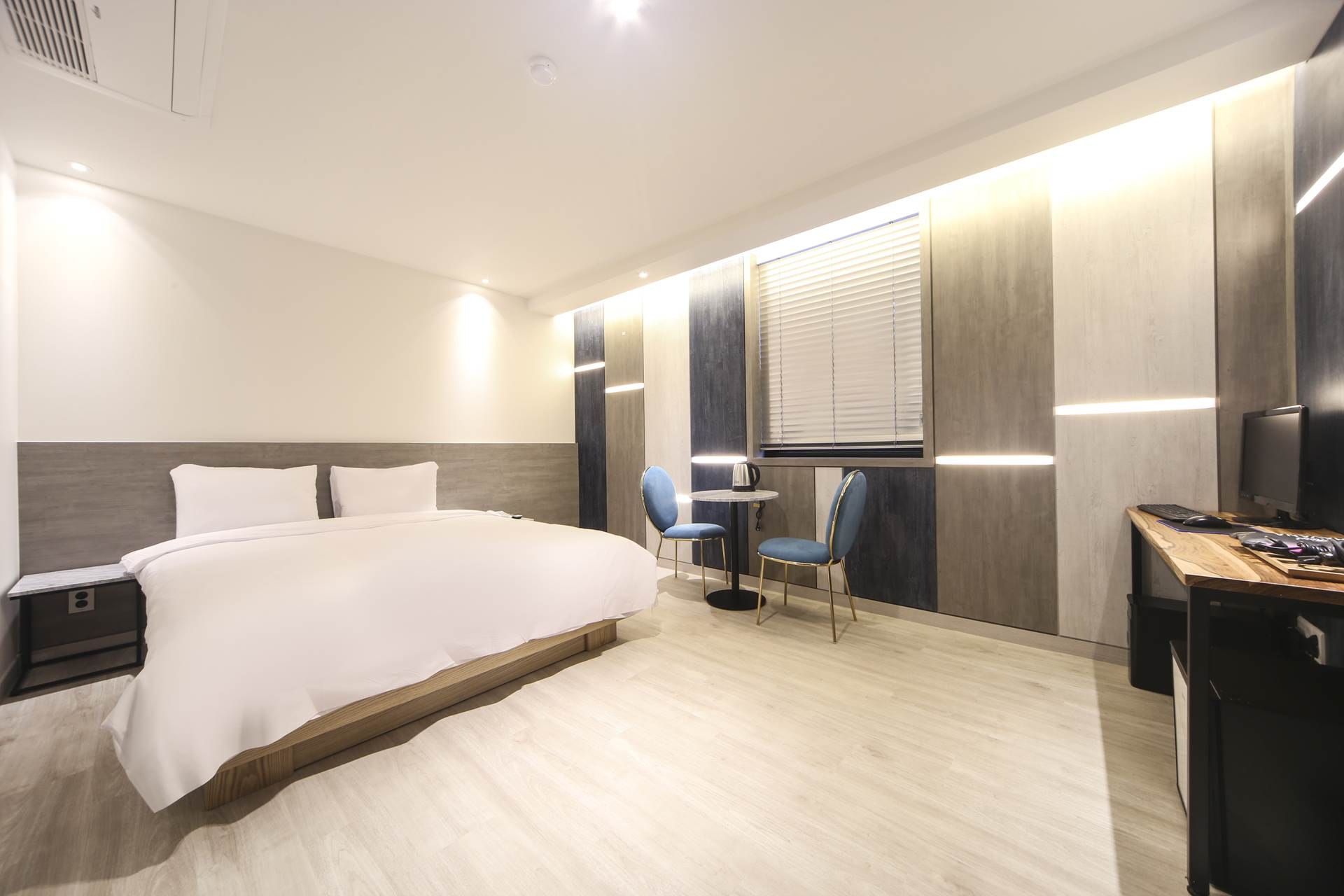 디럭스(65인치 스마트TV, 공기청정