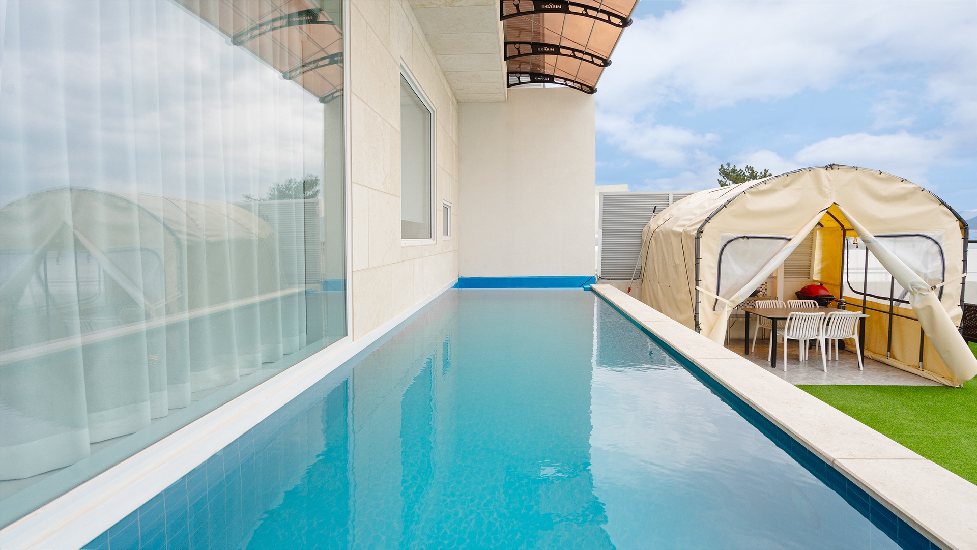 201호(개별풀빌라)