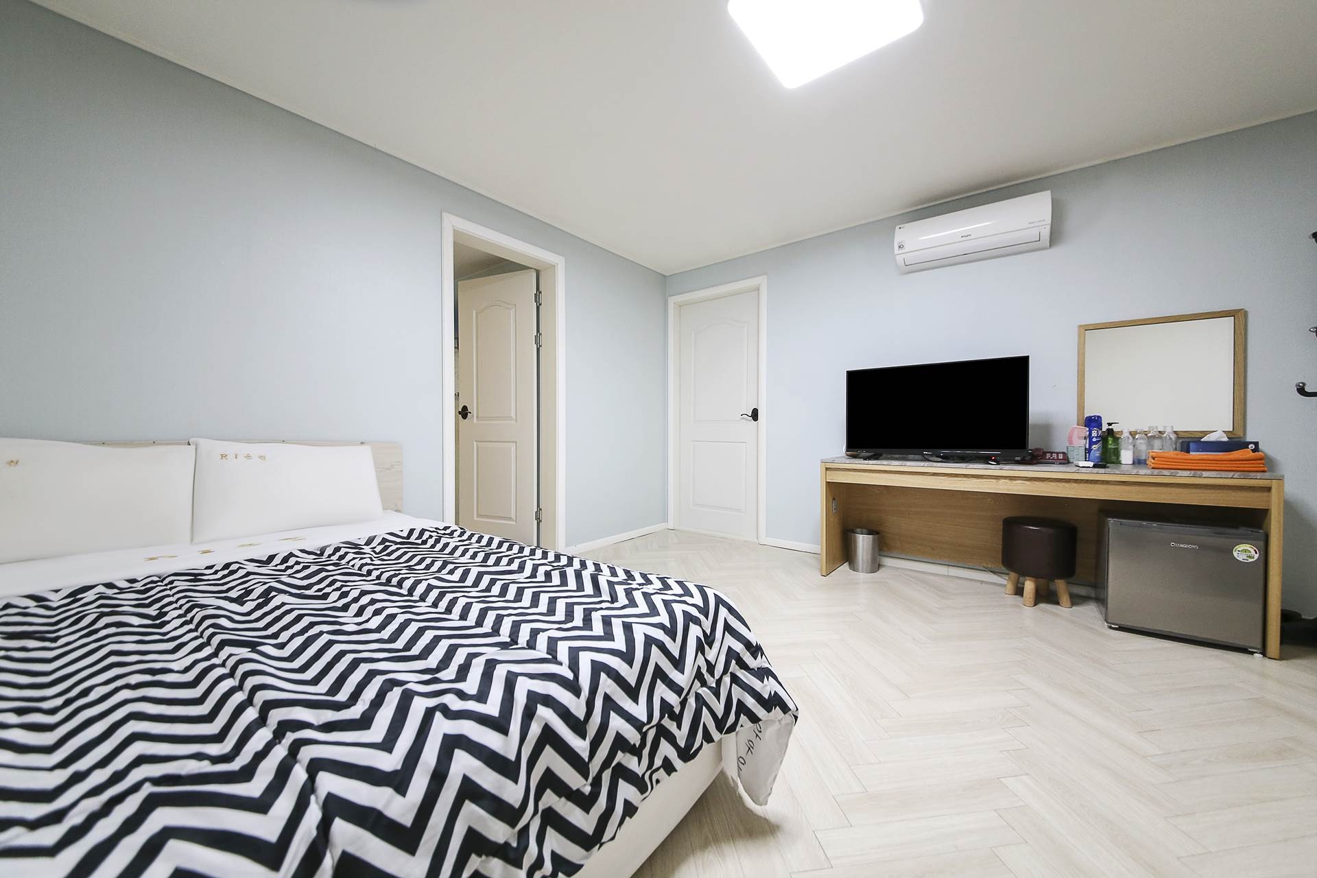 디럭스 침대 (히노끼,욕조사용불가)