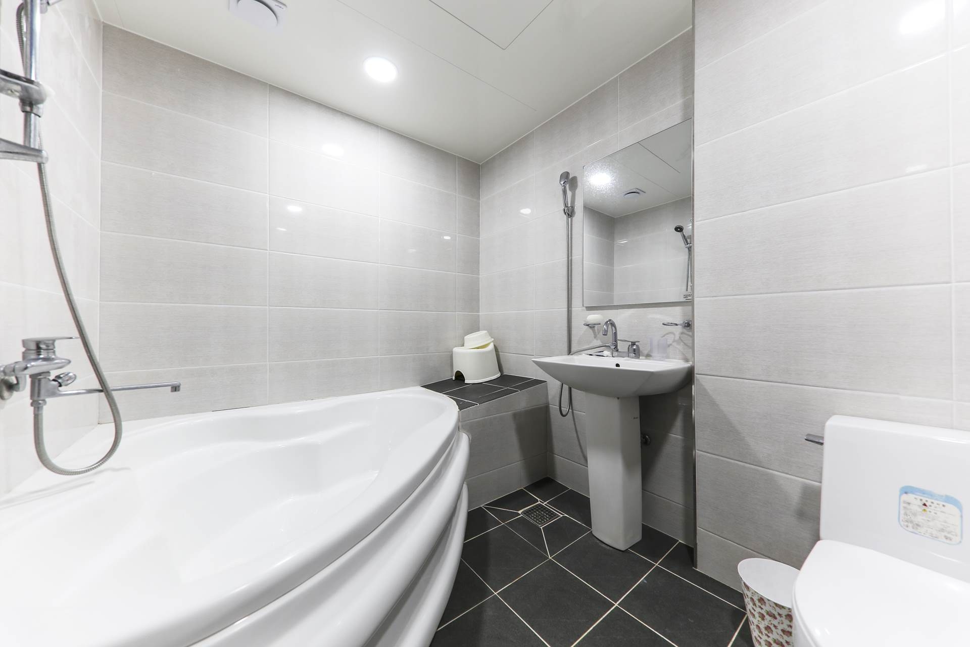 일반 침대(2인욕조)