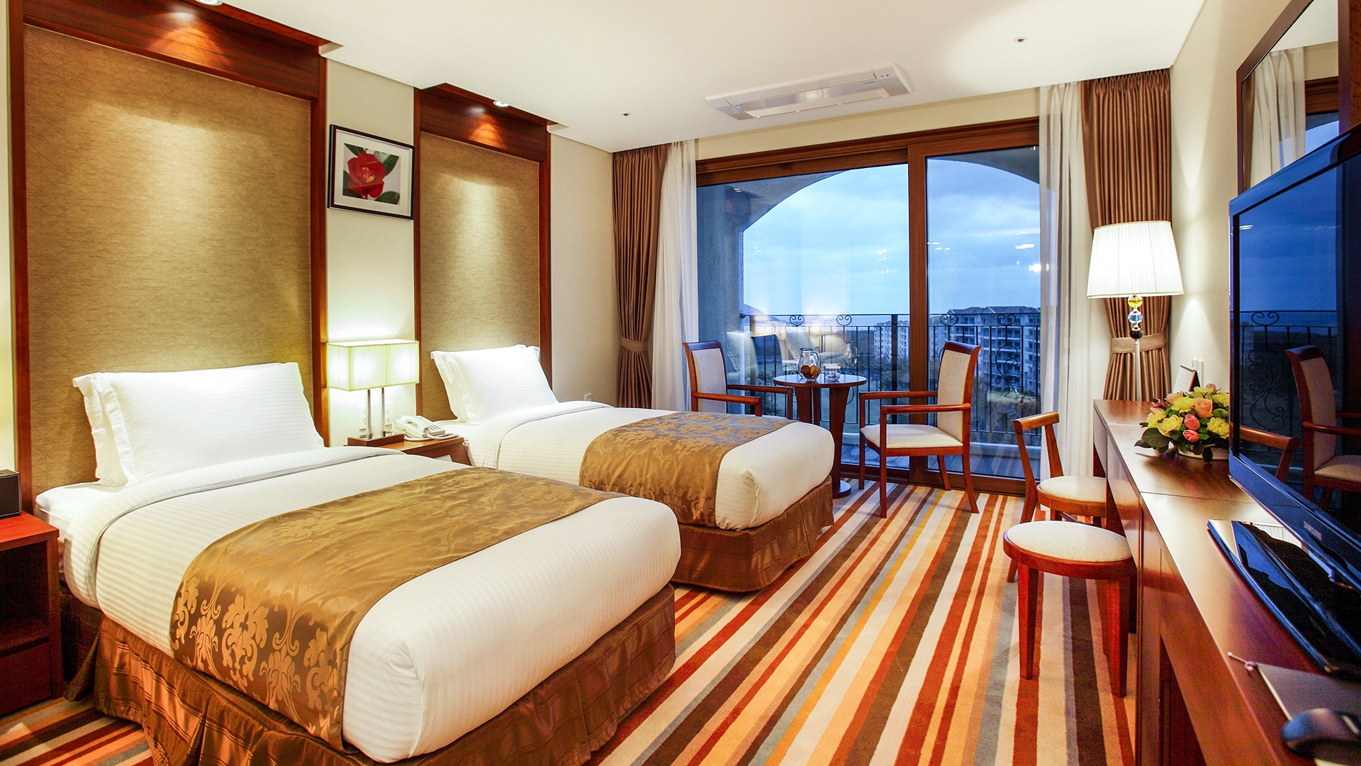 [호텔] 디럭스 트윈 오션 (바다 전망)