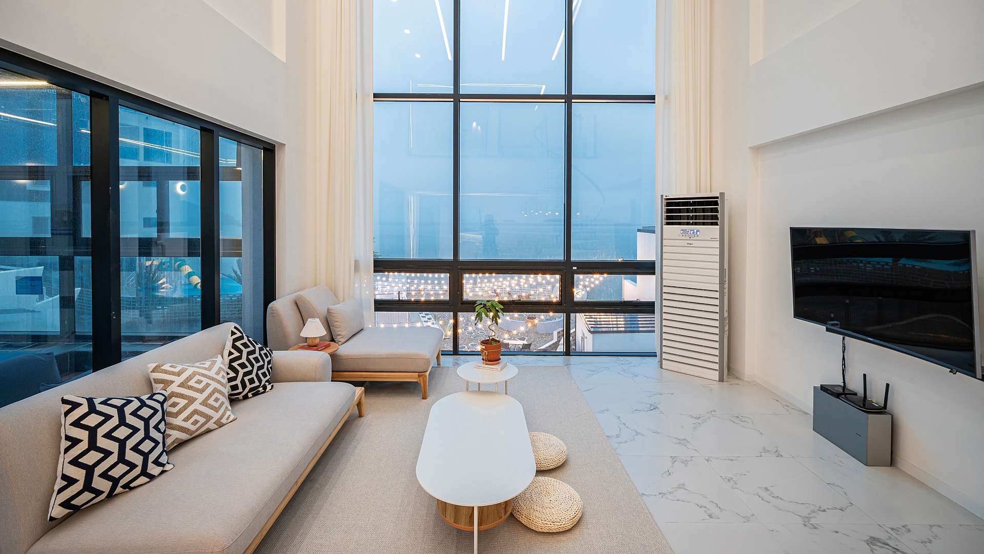 Cave VIP-01/Cave VIP-02(풀빌라)