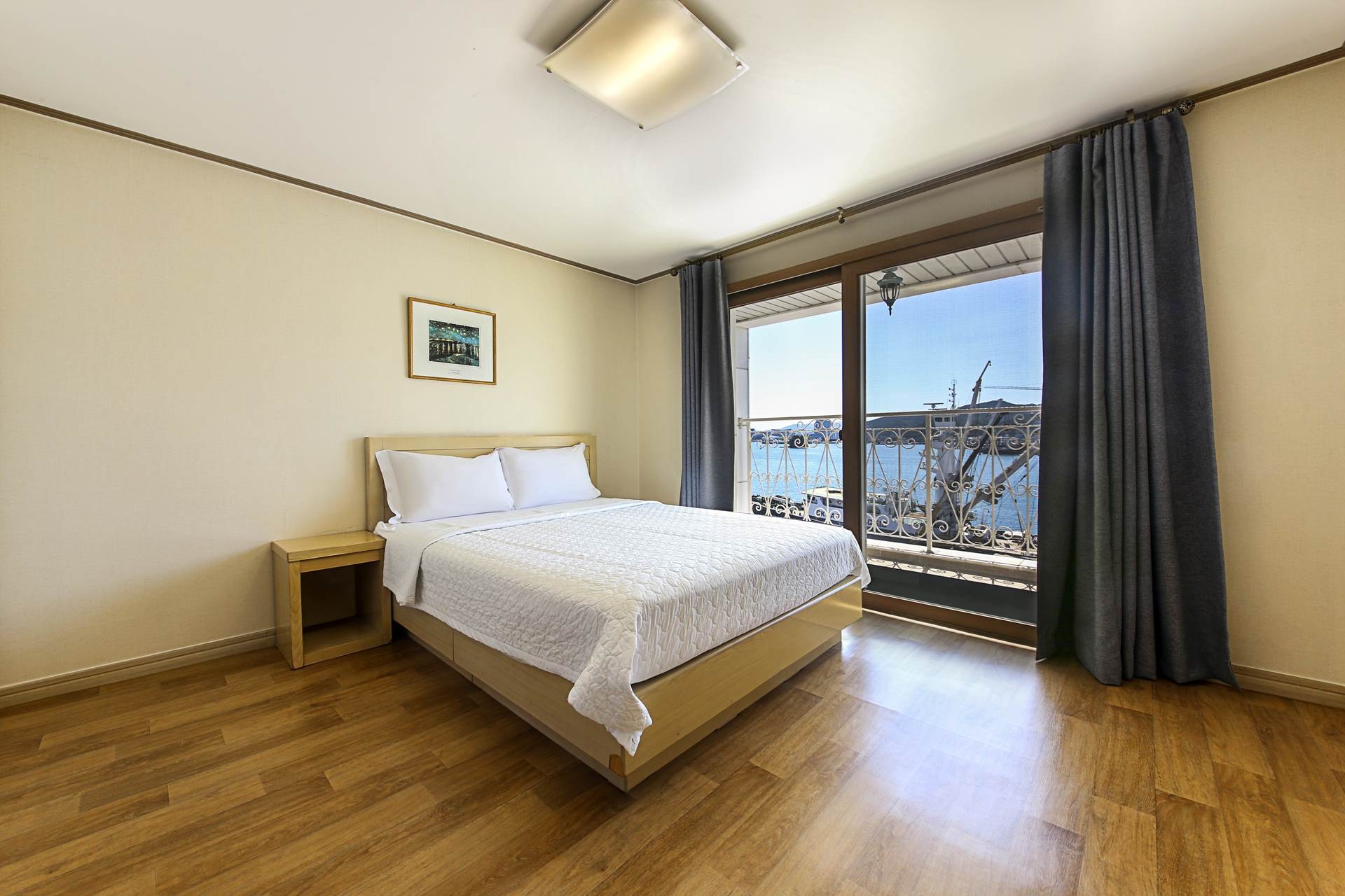 콘도 미니엄 B-테라스 바다항구뷰