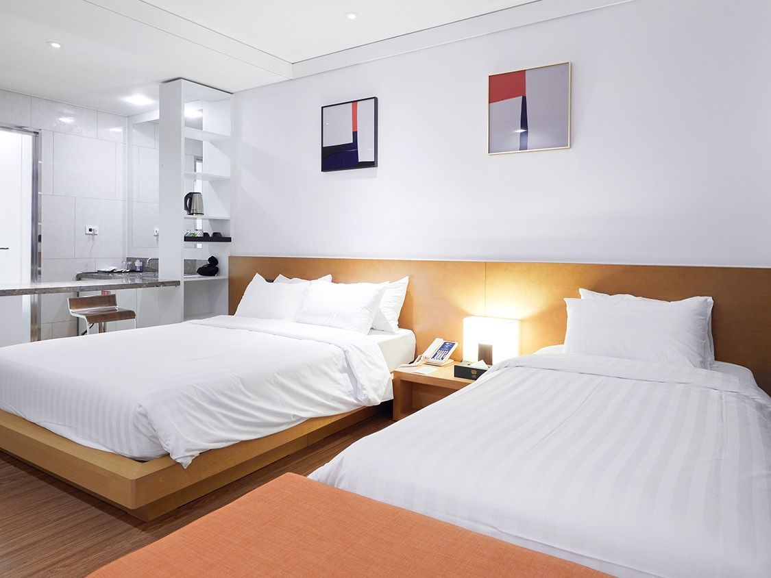 디럭스 패밀리트윈