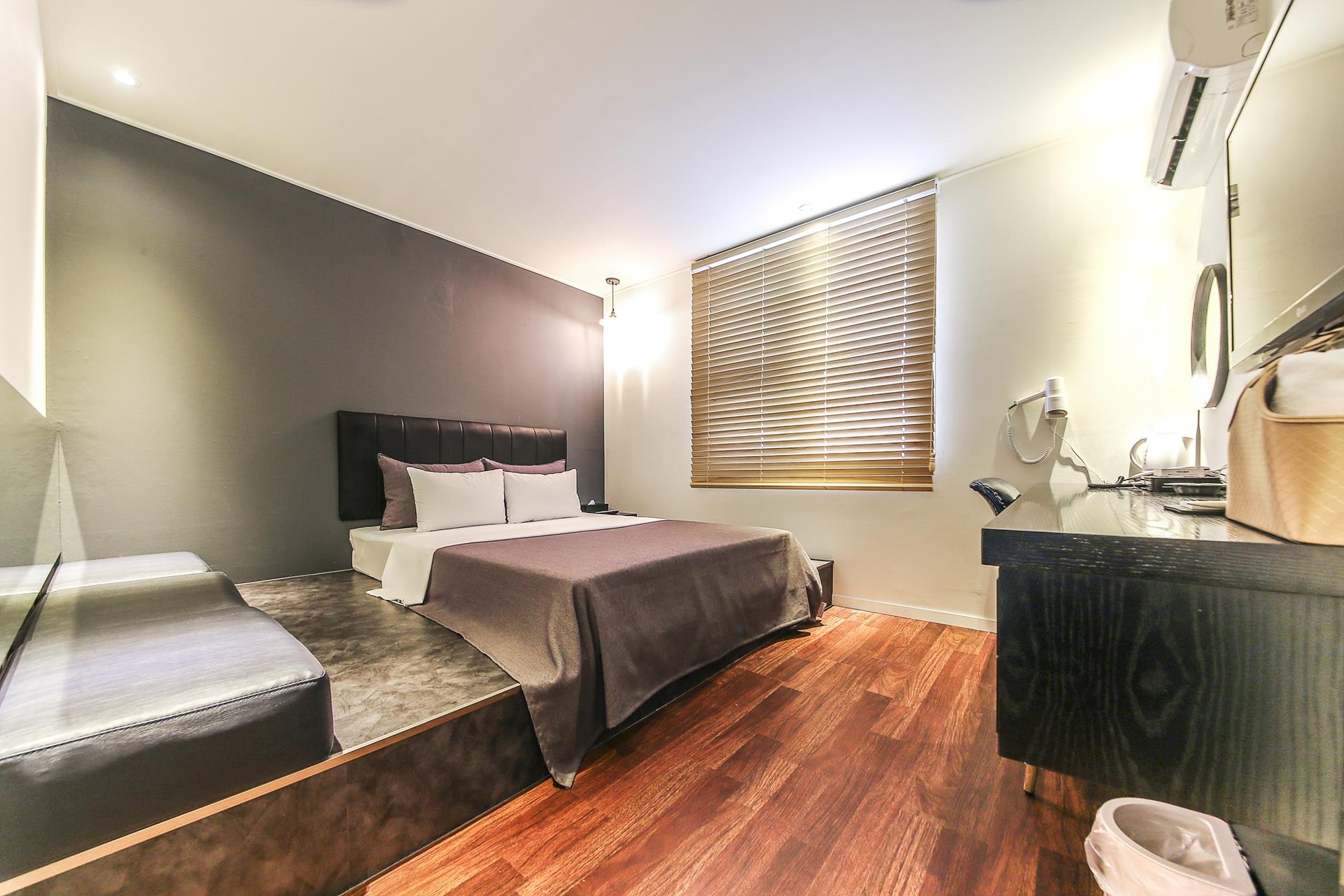 일반(넷플릭스)