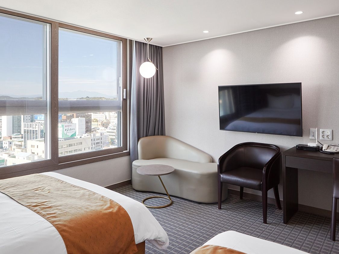 디럭스 패밀리 트윈