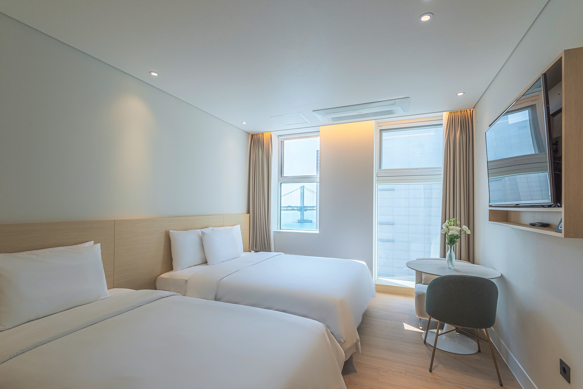 프리미엄 트윈(하프오션뷰,스타일러,넷