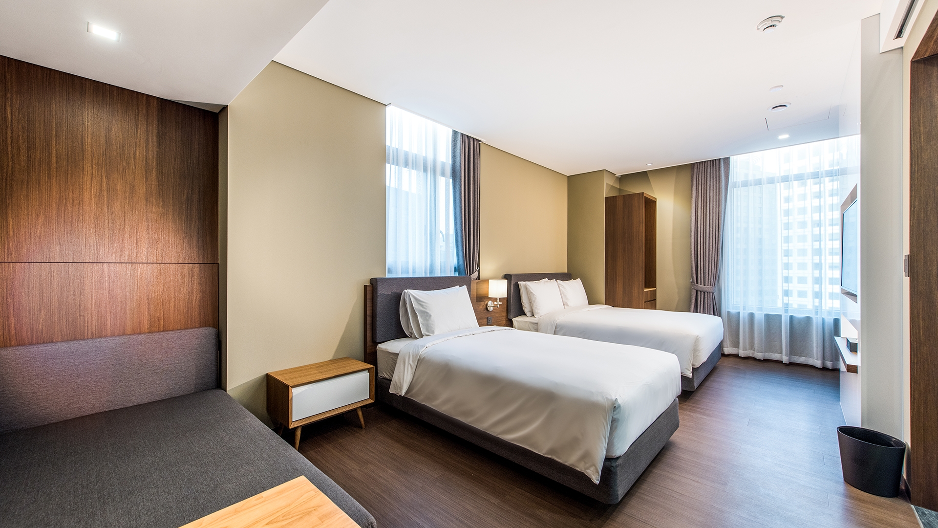 디럭스 패밀리 트윈