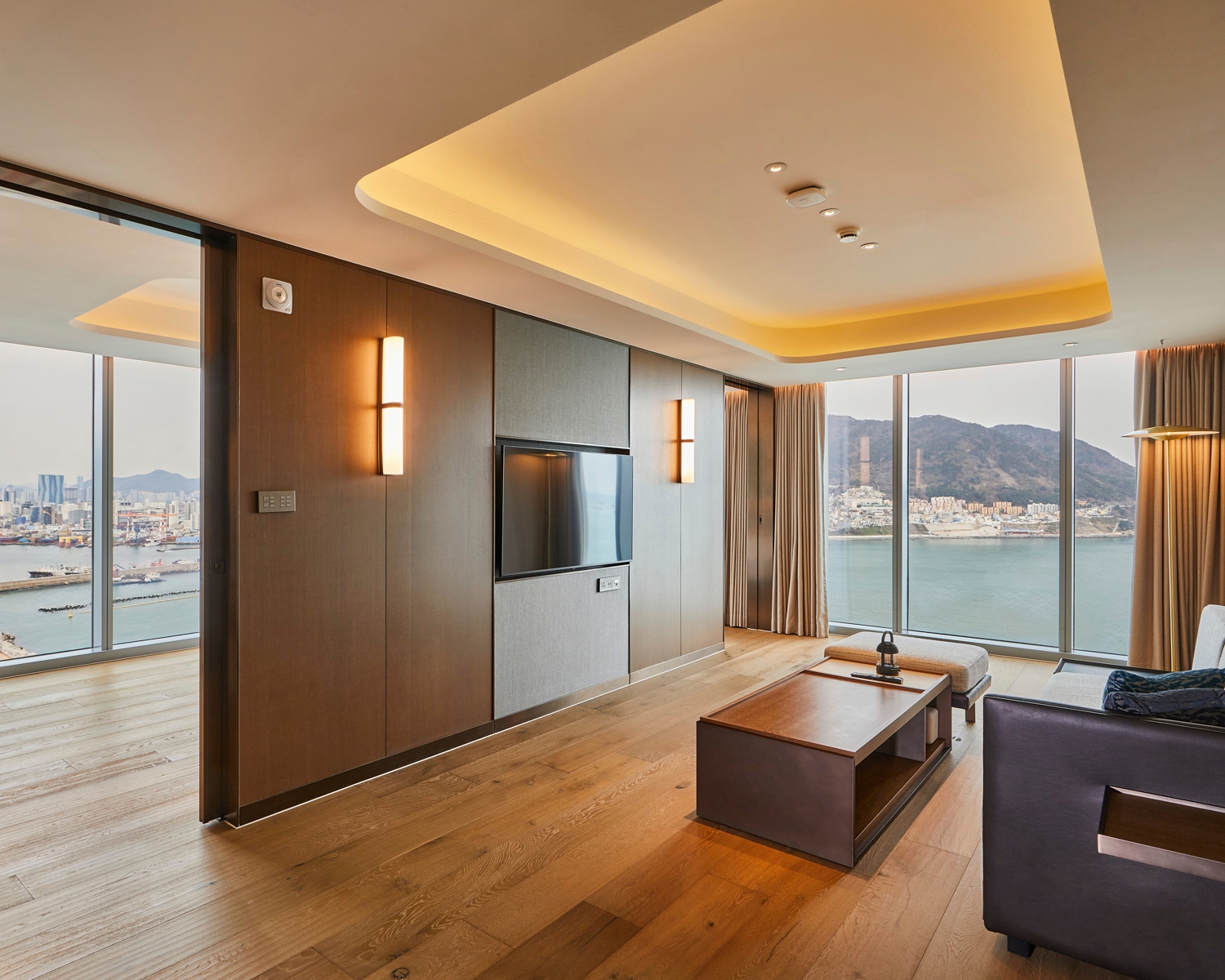 코너스위트 킹