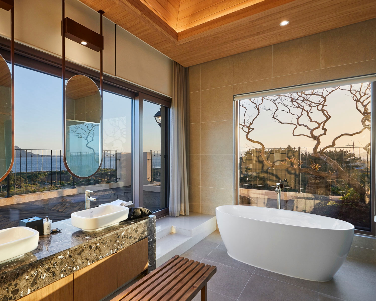 그랜드 스위트