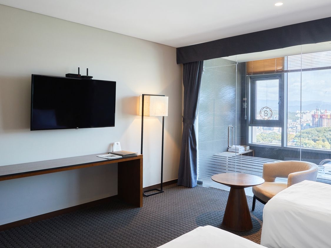 주니어 풀 스위트 트윈 시티뷰