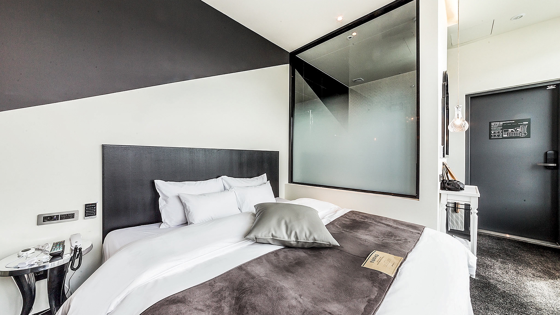 퍼스트 풀 오션뷰