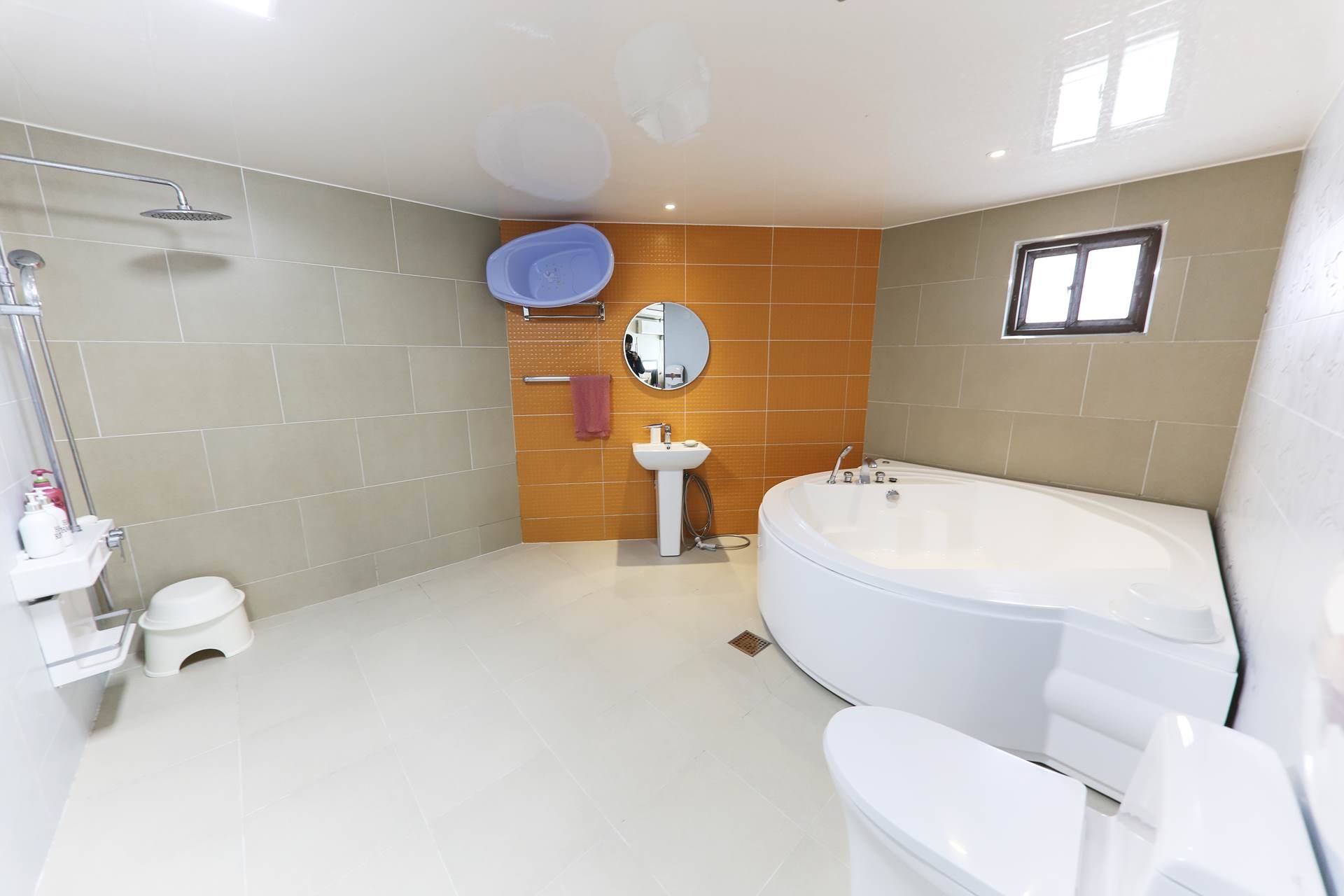 특실 온돌(원형,애완동물 반입 가능)