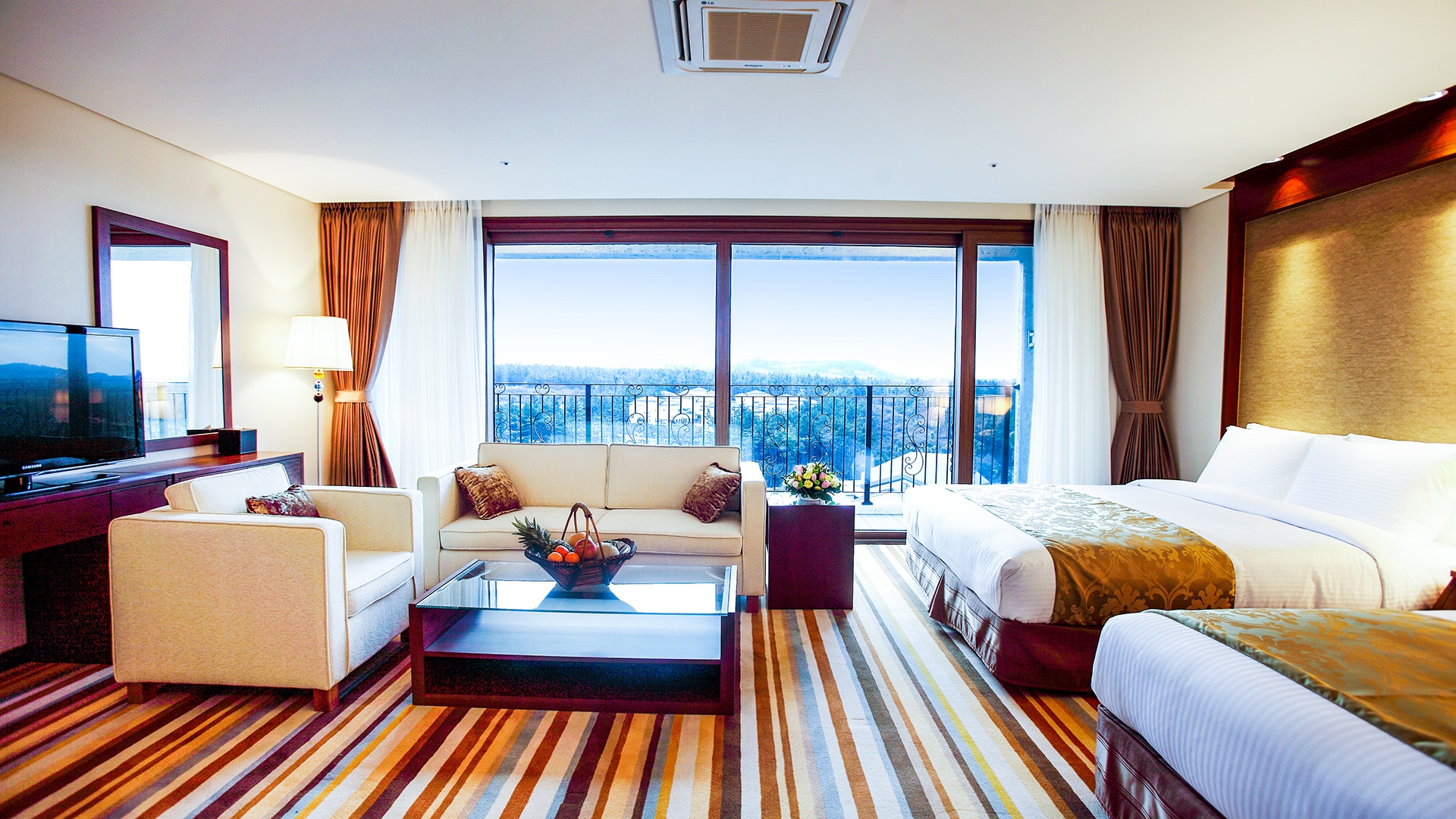 [호텔] 주니어 스위트 (가든 전망)