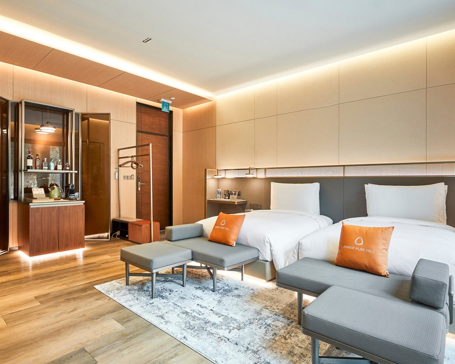 힐_디럭스 트윈