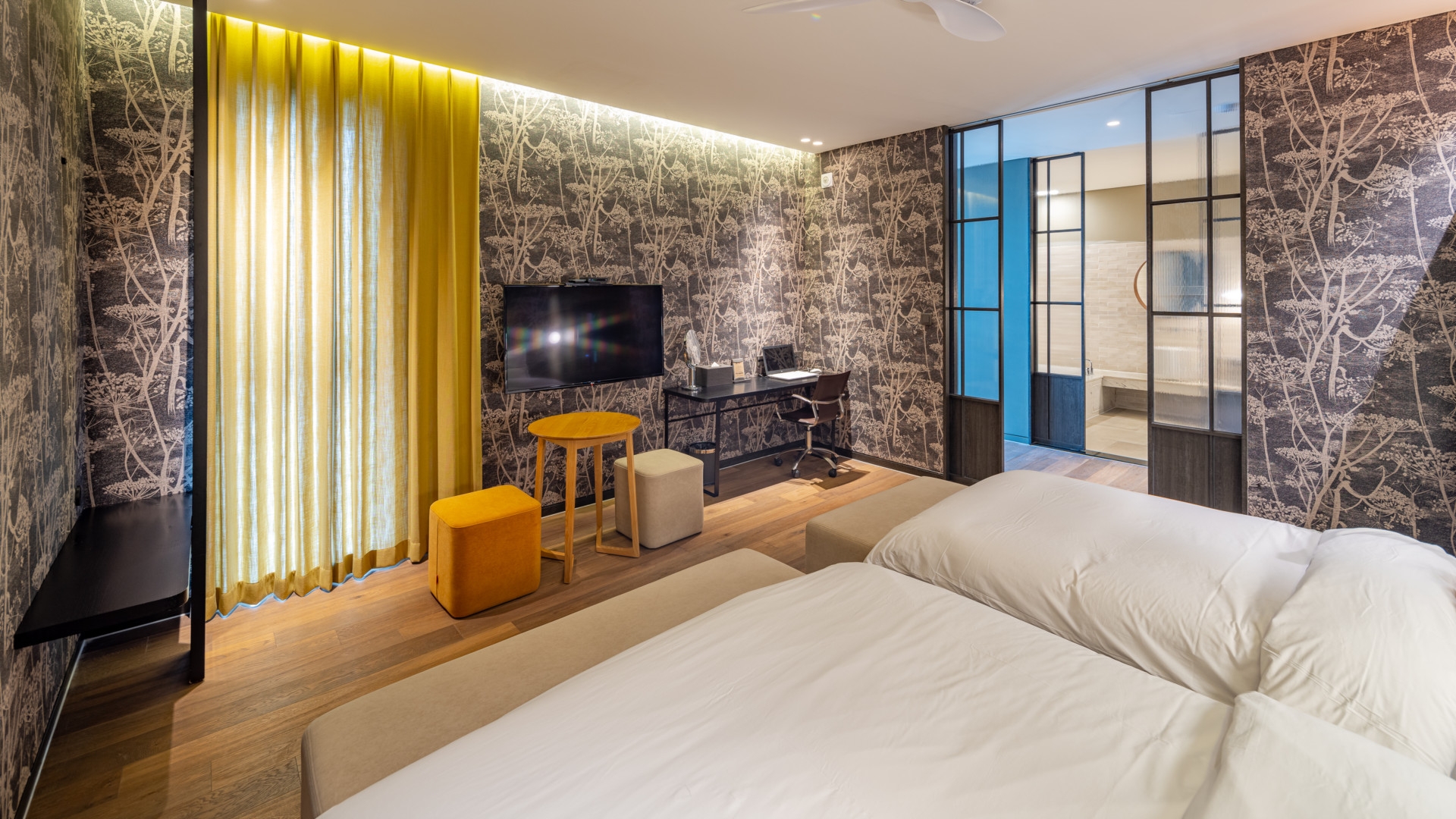 디럭스 트윈(더블+싱글배드, 넷플릭스