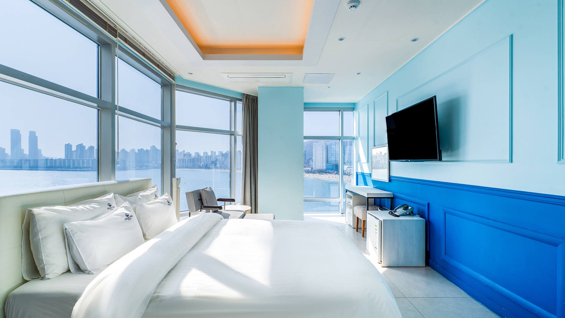 오션 디럭스 스위트 (전면오션뷰)