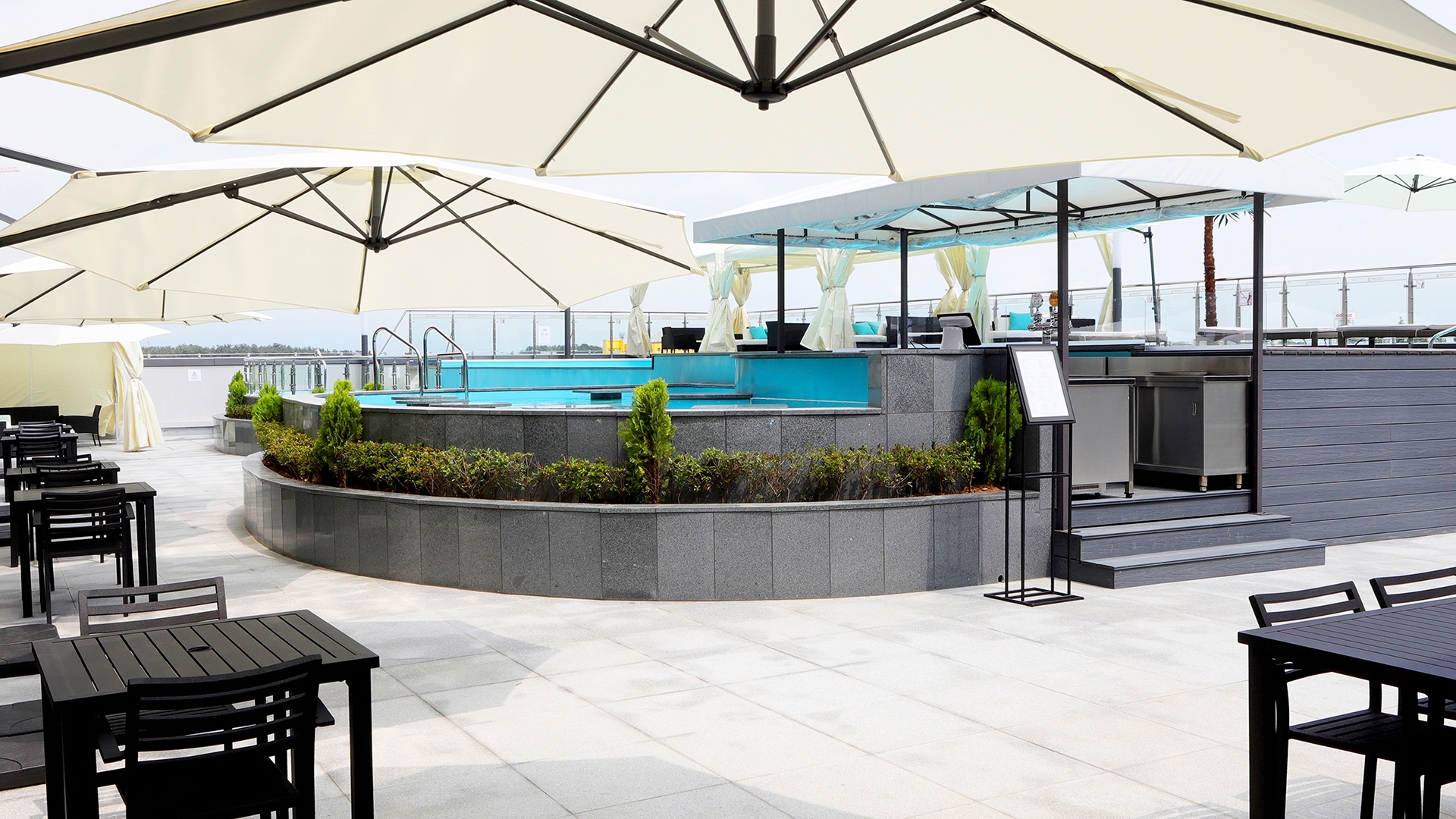 인피니티풀 (하절기 운영)