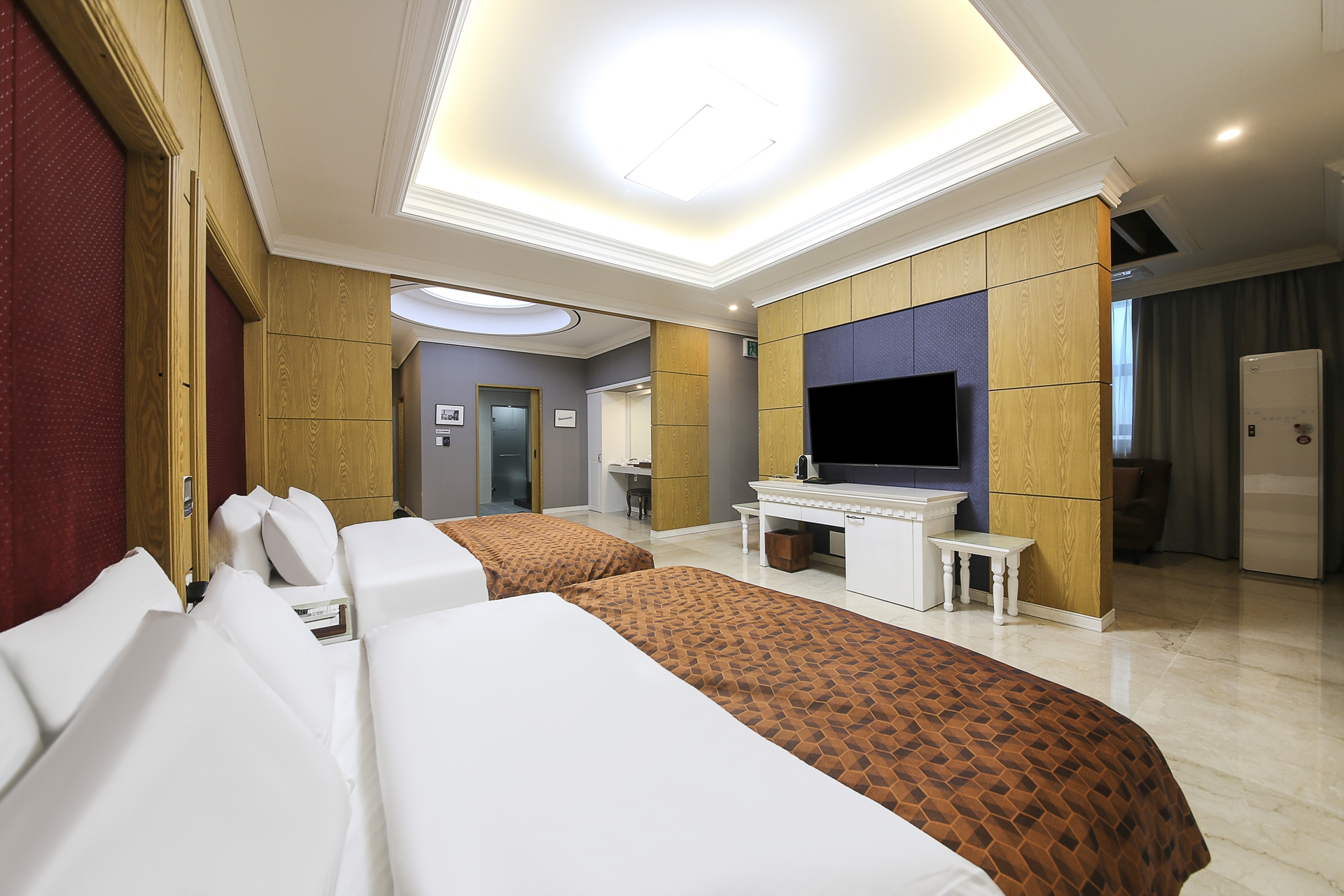 로얄 스위트(넷플릭스,스타일러,더블2