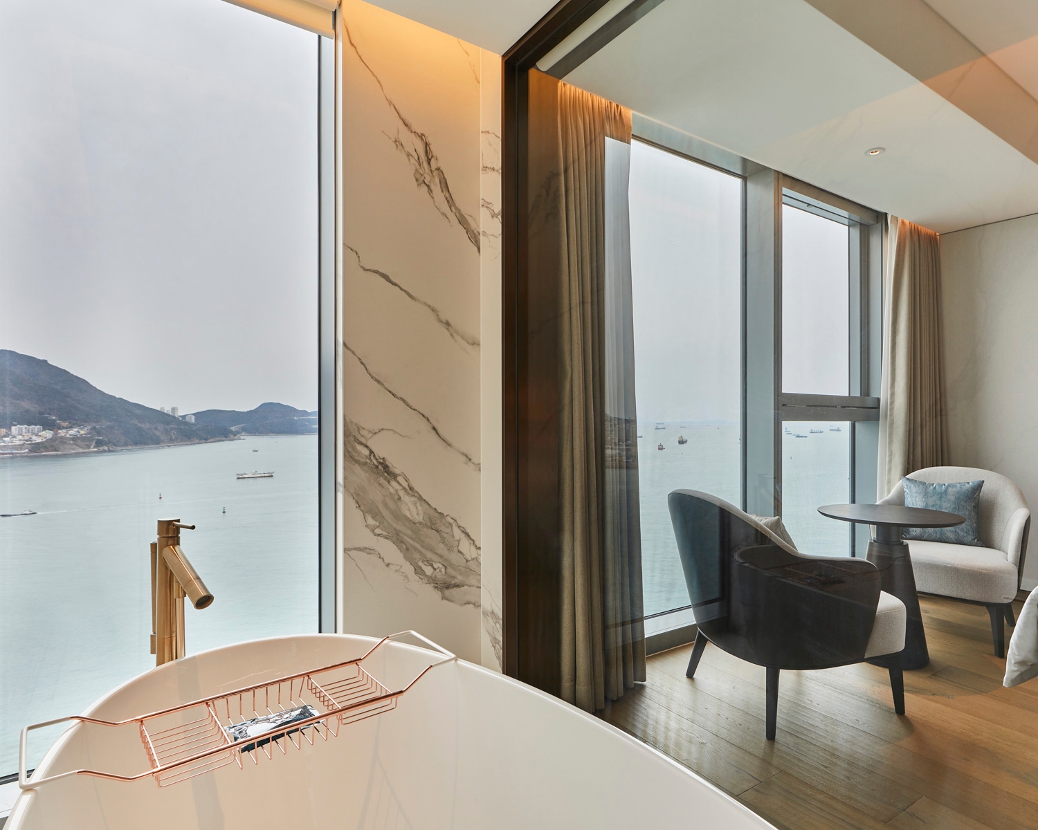 이그제큐티브 패밀리