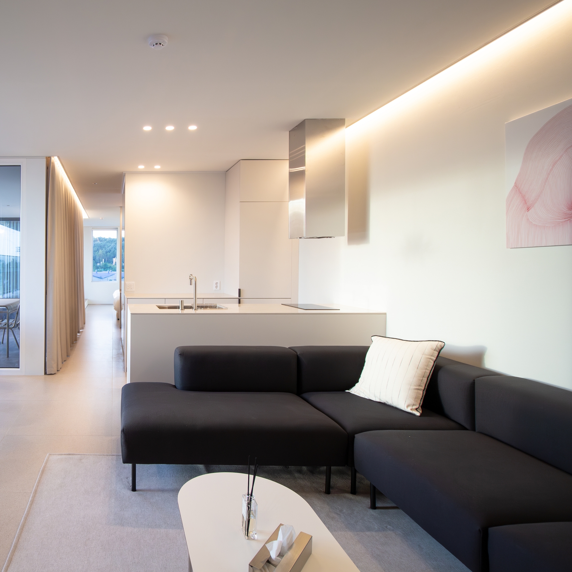 일도노스테이 402호