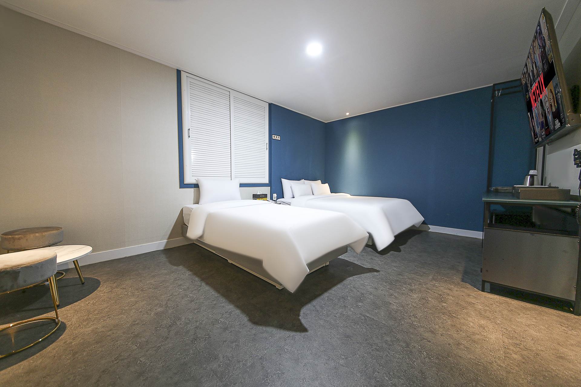 트윈(더블베드+싱글베드)